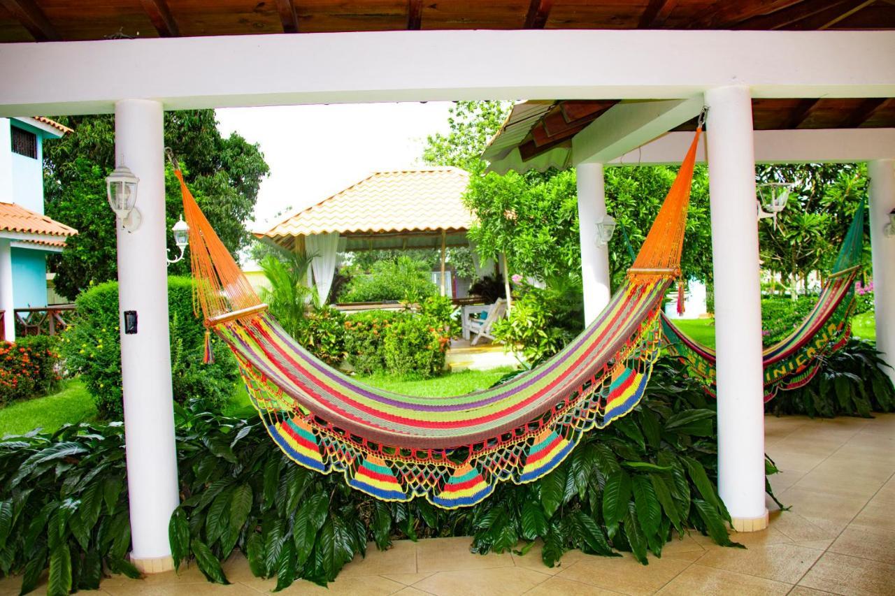 Deluxe Suites Guacamayos - Eco-Lodge & Swimming Pool Bonao Buitenkant foto