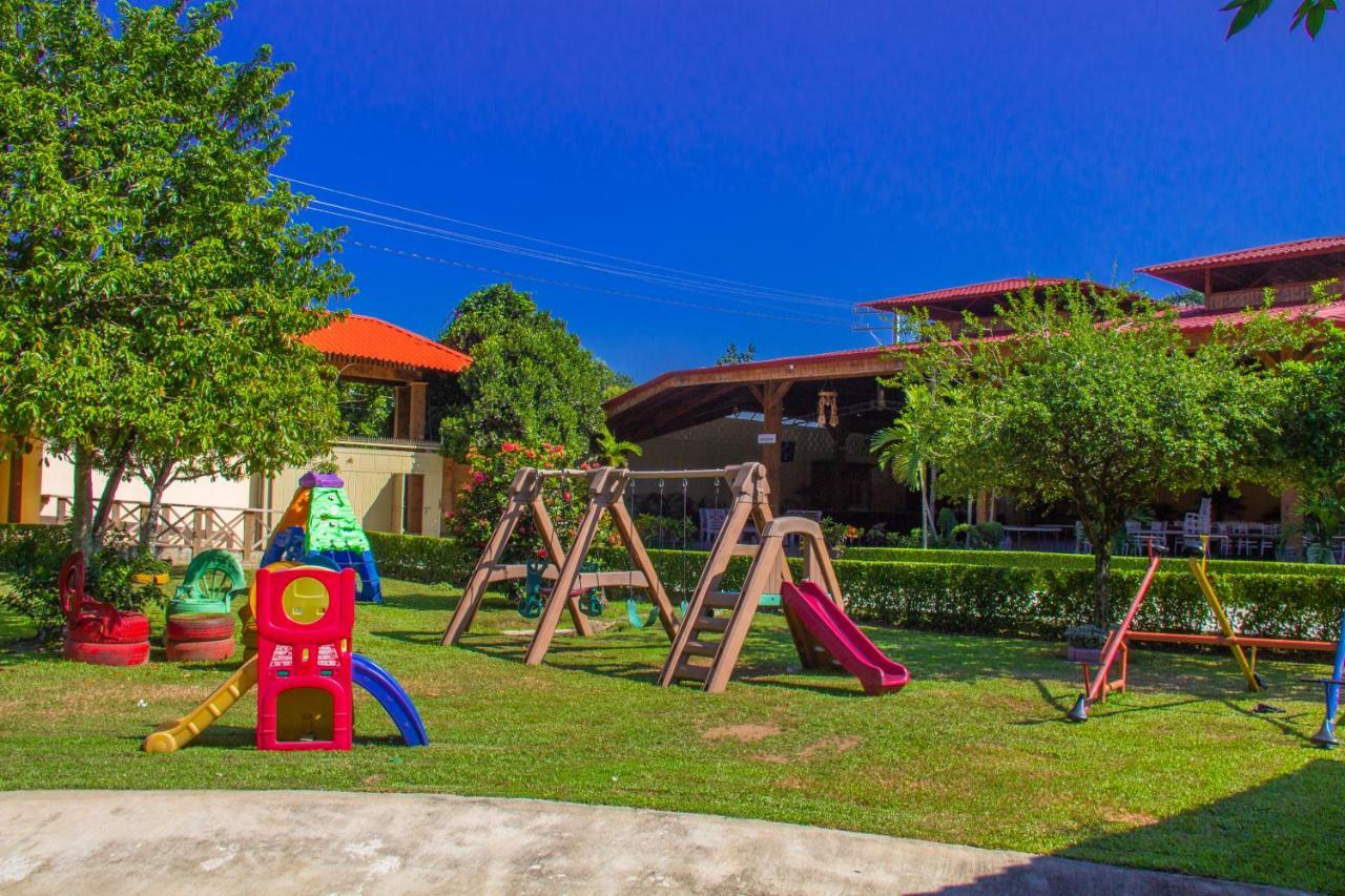 Deluxe Suites Guacamayos - Eco-Lodge & Swimming Pool Bonao Buitenkant foto