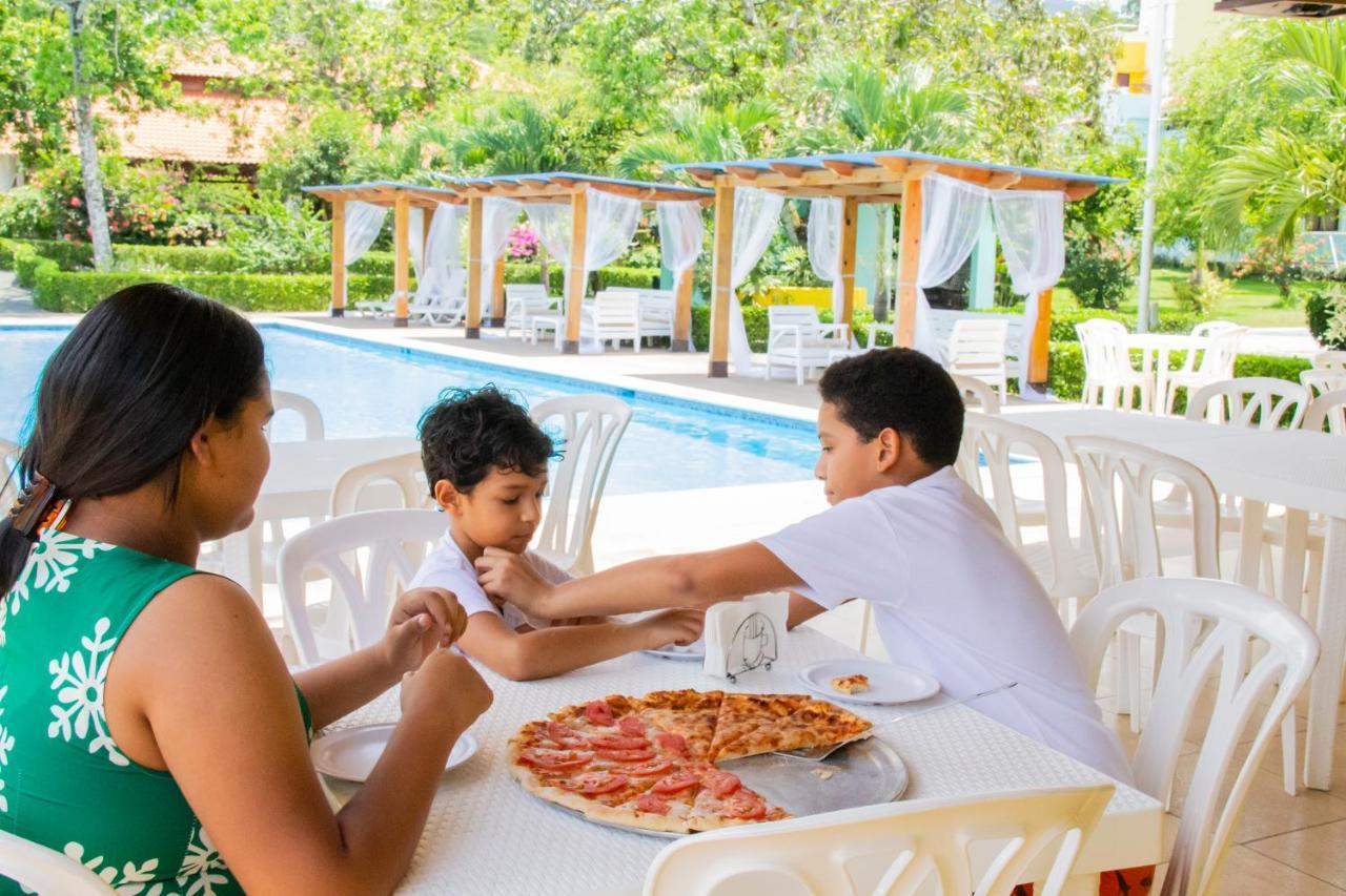 Deluxe Suites Guacamayos - Eco-Lodge & Swimming Pool Bonao Buitenkant foto